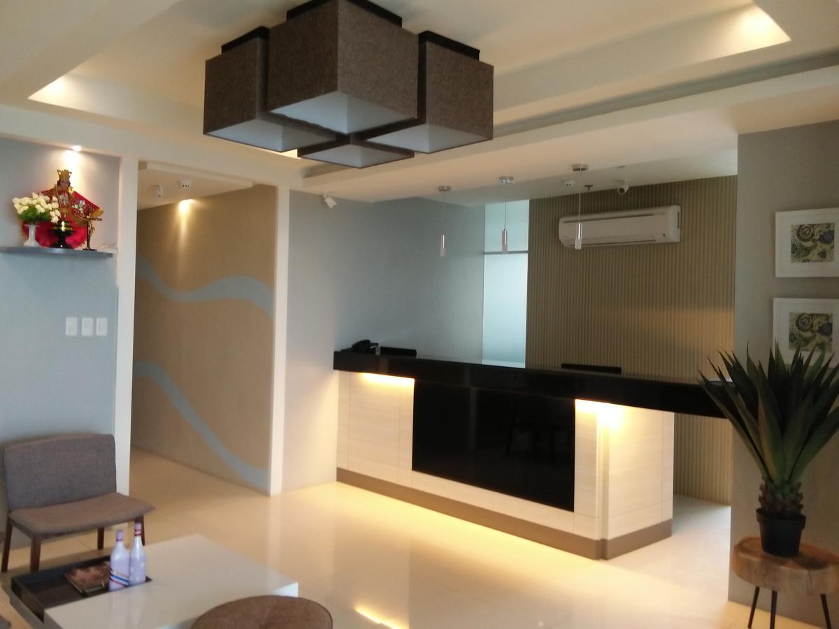 Win Hotel & Casino Talisay  Exterior photo